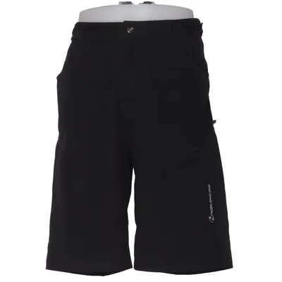 Short d'extérieur (Noir) de Nakamura