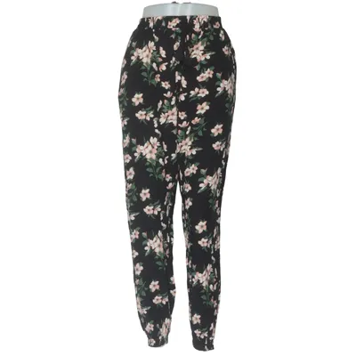 Pantalon (Noir, Multicolore) de Essentials Viscose