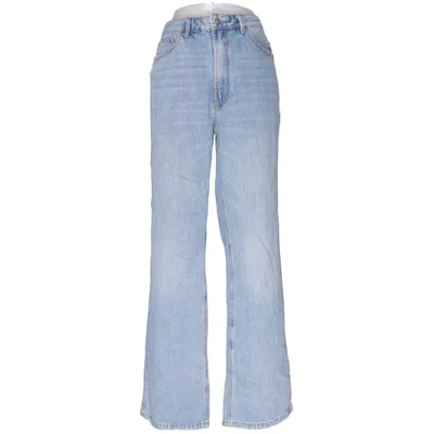 Jean (Bleu) de Stradivarius