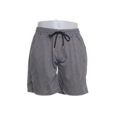 Korte broek (Grijs) van Romwe
