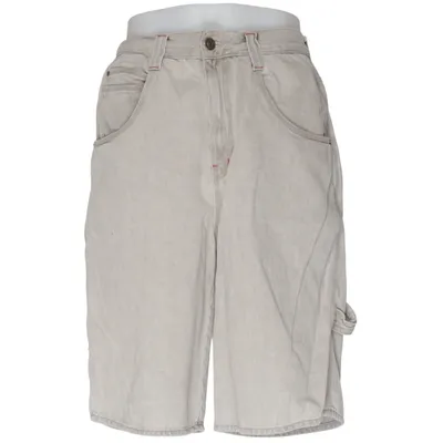 Cargo shorts (Beige) from BDG by Urban Outfitters Recycled cotton