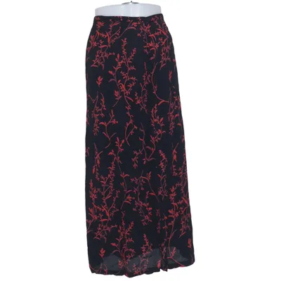 Långkjol (Svart, Röd) från Casual by Lindex