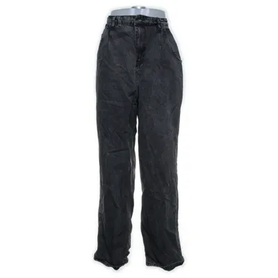 Jeans (Grå) från PrettyLittleThing Bomull