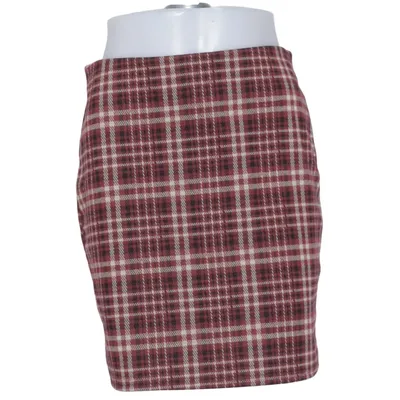 Jupe (Rouge, Noir, Blanc) de New Look Élasthane, Polyester, Viscose