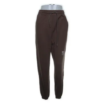 Sweatpants (Brown) from Anastasia Beverly Hills