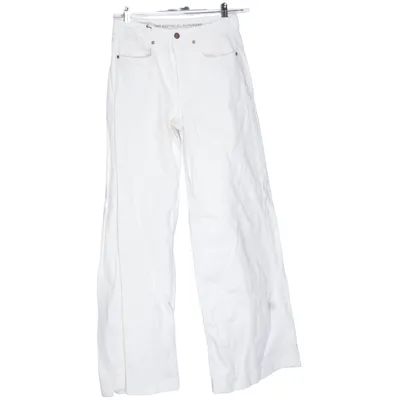 Jeans (White) from My Essential Wardrobe