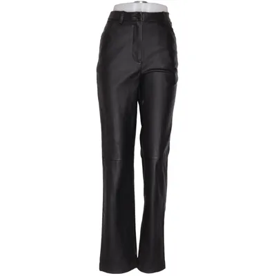 Broek (Zwart) van Selma Omari x Na-KD