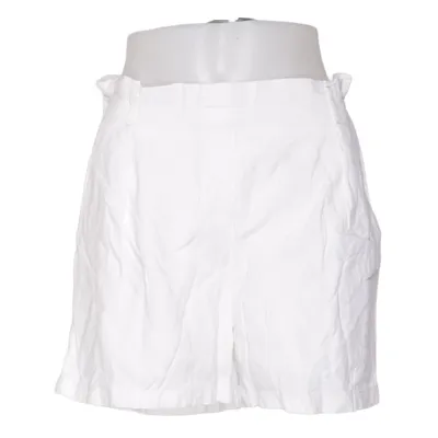 Shorts (White) from Basic Apparel Linen, Viscose