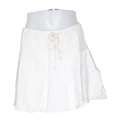 Jupe (Beige) de Stradivarius