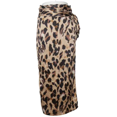 Wrap skirt (Beige, Black, Brown) from Never Fully Dressed