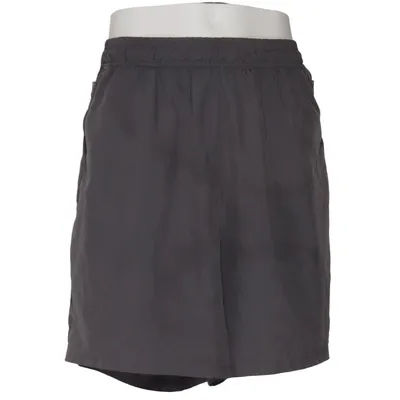 Sports shorts (Gray) from Adidas