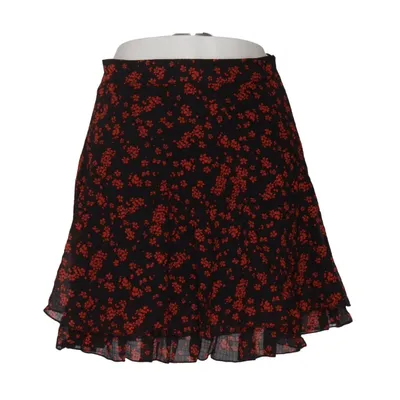 Kjol (Svart, Röd) från Edited Återvunnen polyester