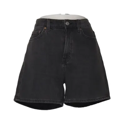Jeansshorts (Eya denim shorts night black) från Weekday Bomull