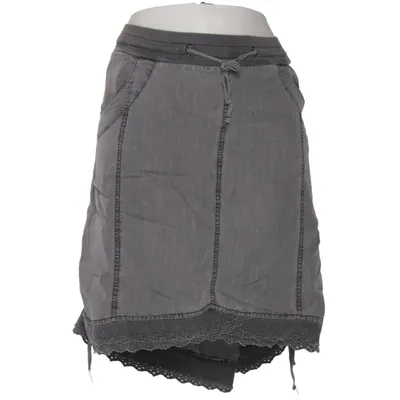 Shorts (62451) from Cream Polyester, Viscose