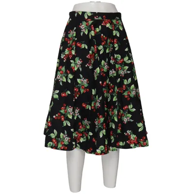 Kjol (Svart, Röd, Grön, Vit, Flerfärgad) från Hell Bunny