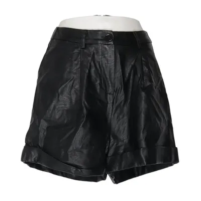 Short (Noir) de Chantal. B Polyuréthane, Viscose