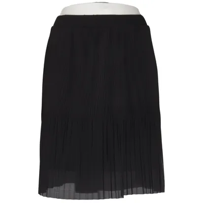 Skirt (Black) from About You Elastane, Polyester