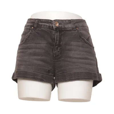 Short en jean (Gris) de Pull & Bear Denim