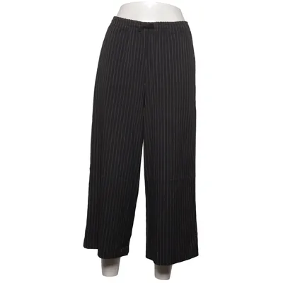 Culottes (Gray, Black) from Light Before Dark Elastane, Polyester, Viscose