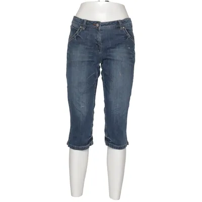 Three-quarter pants (Blue) from Alive