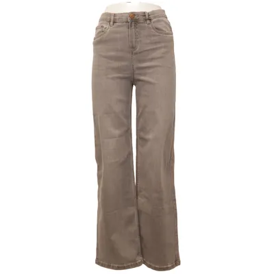 Jeans (Grau) von A Punto. Baumwolle, Elasthan, Polyester, Viskose