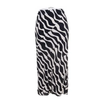 Kjol (Svart, Vit) från Zara Viskos