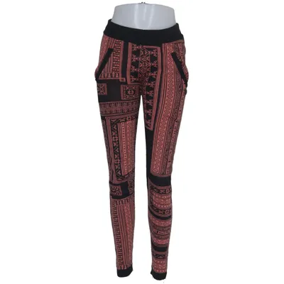 Leggings (Black, Red) from Gsus Sindustries Acrylic, Polyamide, Polyester, Wool