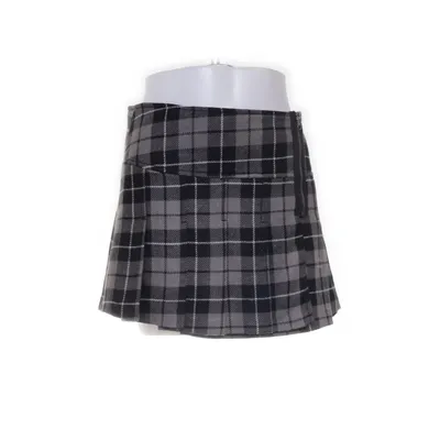 Kjol (Svart, Grå, Vit) från JSFN Akryl, Polyester, Ull