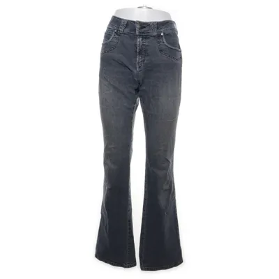 Jean (Bleu) de Trussardi Jeans