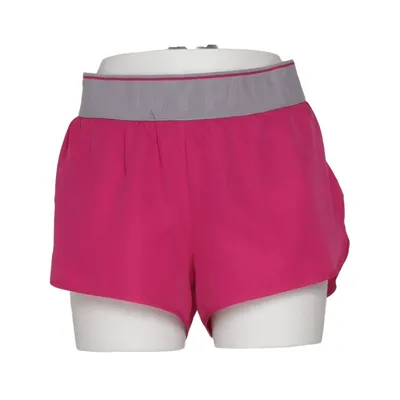 Sports shorts (Pink) from Ivy Park