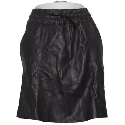 Leather skirt (Gray) from Ibana