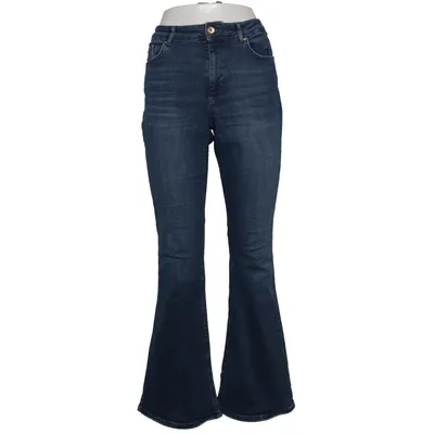 Jeans (ONLBLUSH MID FLARED DNM TA1021) fra ONLY Bomuld