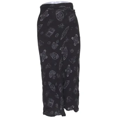 Omlottkjol (Svart, Grå, Vit) från Lipo Lipo Viskos