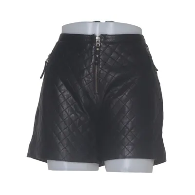 Short en cuir (Noir) de Onstage Cuir