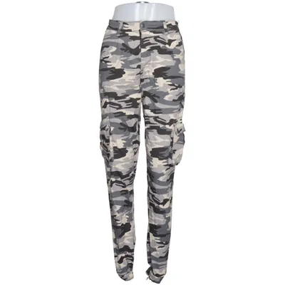 Pantalon cargo (Gris, Multicolore) de Madlady