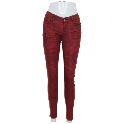 Pantalon (Rouge, Noir) de Banned Apparel Coton, Élasthane, Polyester