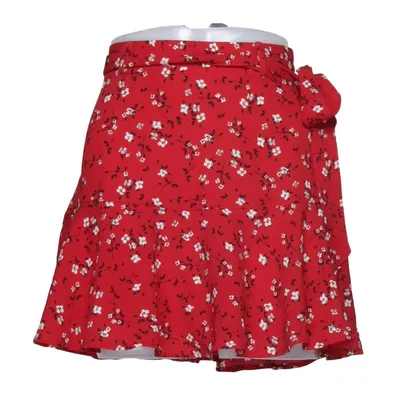 Jupe-short (Rouge, Blanc, Noir) de Stradivarius