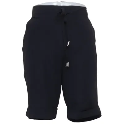 Short de sport (Noir) de Helena Hart