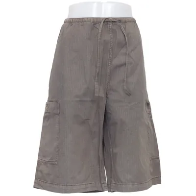 Cargo shorts (Bruin) van Weekday Katoen