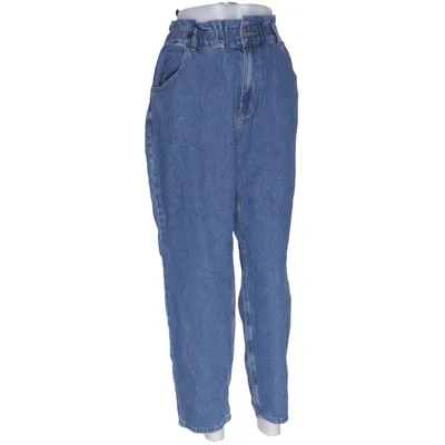Jeans (ONLOVA LIFE HW CARROT ANK DNM) från ONLY Blue Denim Bomull