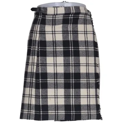 Wrap skirt (Black, White) from Laird-Portch of Scotland Wool