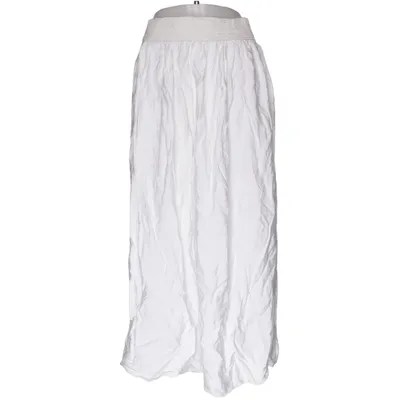 Långkjol (Vit) från Bei Bei&Fashion Viskos