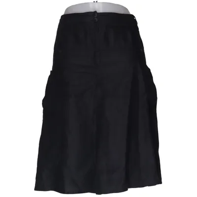 Skirt (Black) from Prêt Linen, Viscose