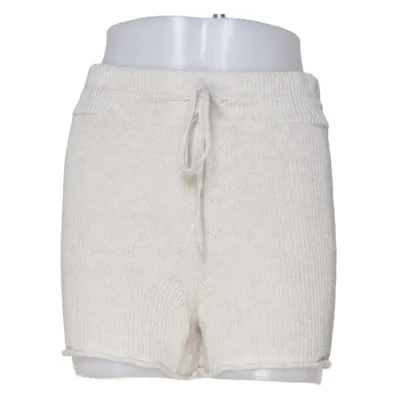 Shorts (Beige) från By Aylin Koenig