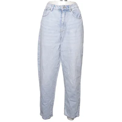 Jeans (Loose Mom Jeans Ultra High Waist Ankle Length) från &Denim by H&M Bomull
