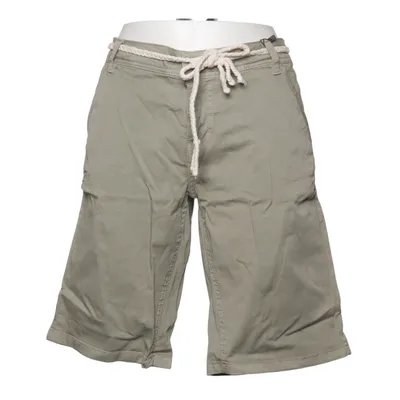 Shorts (Grön) från Essentials