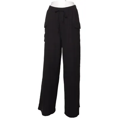 Pantalon cargo (Noir) de Mulaya