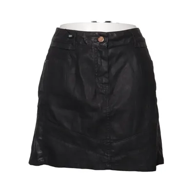 Läderkjol (R1243) från Kookaï