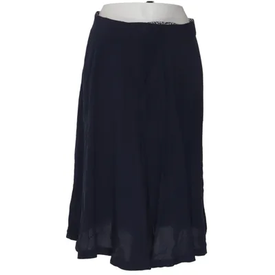 Skirt (Blue) from UVR connected