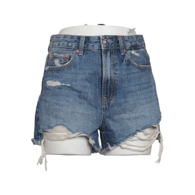 Denim shorts (Blue) from Stradivarius